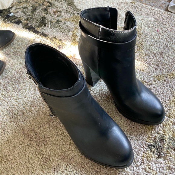 Heeled Bootie - Picture 3 of 3